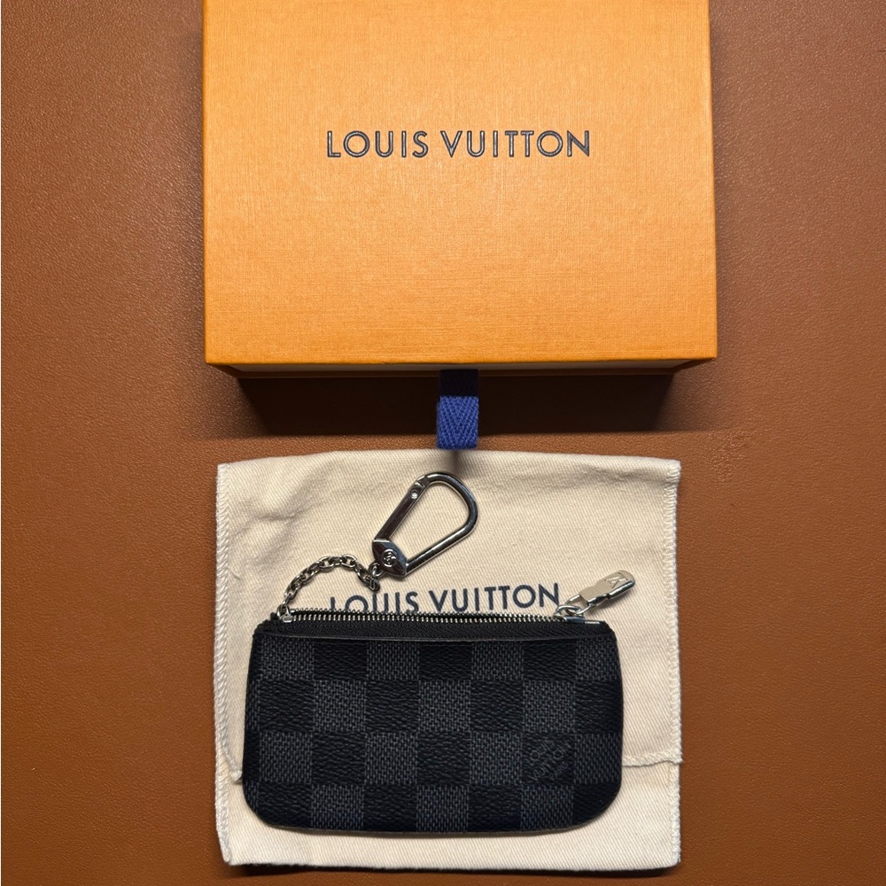 Louis Vuitton Key Pouch - N60155